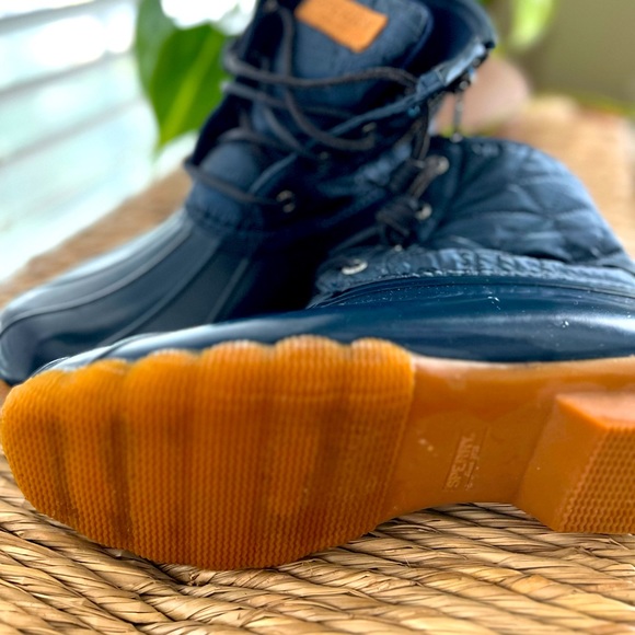 Womens Sperry Rainboots - Picture 4 of 5